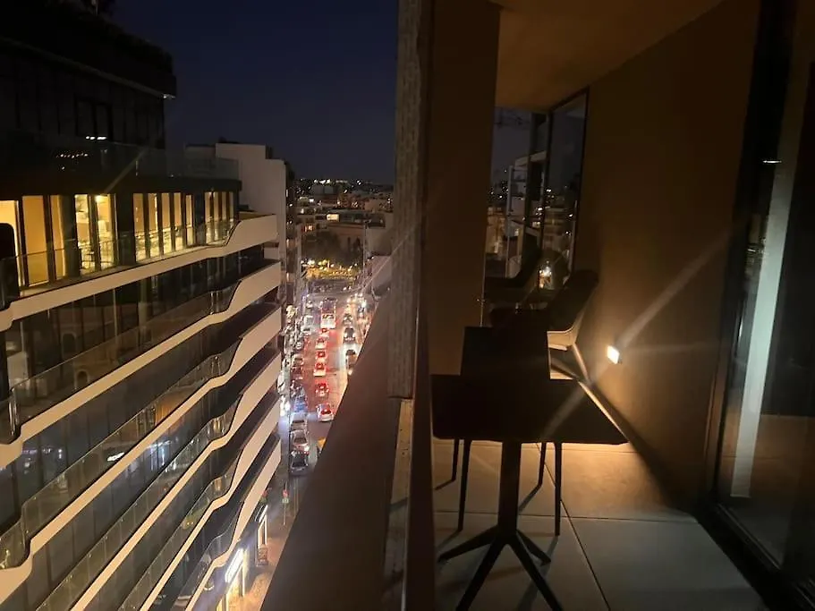 Corner 1 Bed Apart In Mercury Suites With Pool Saint Julian's Apartment